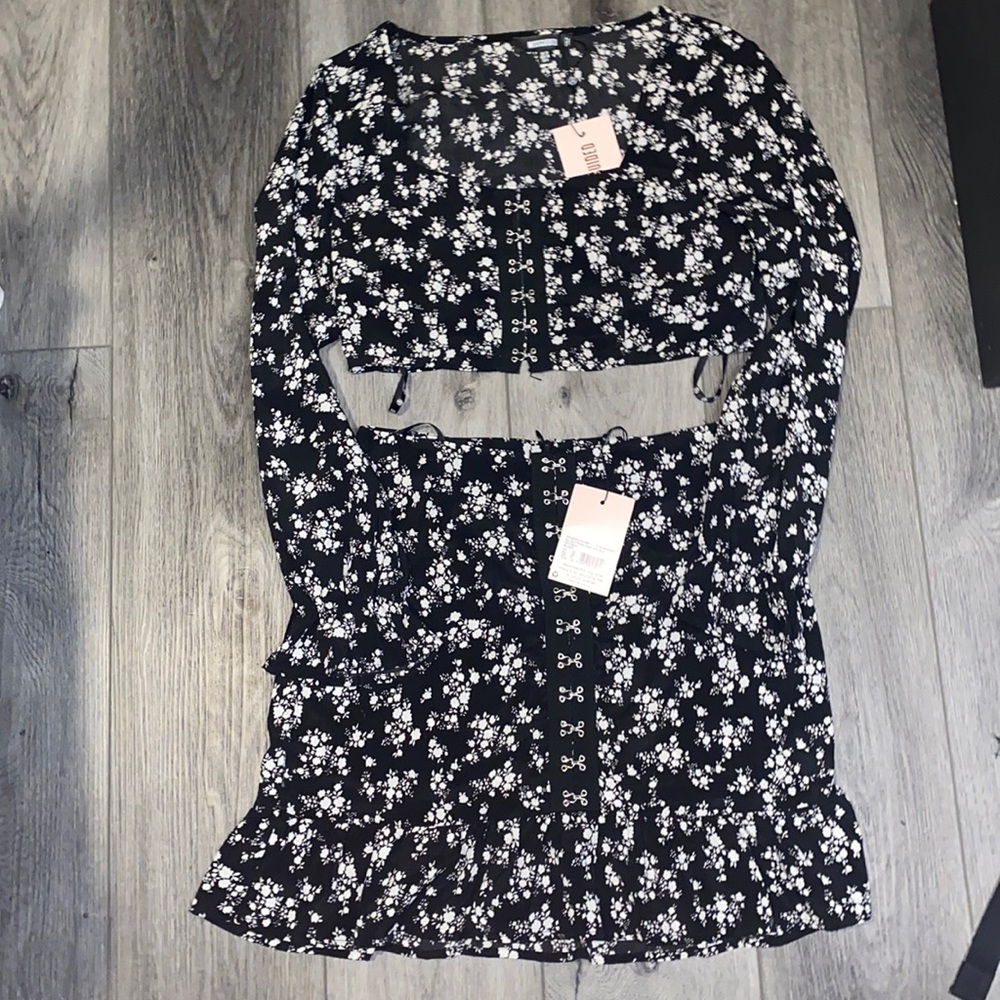 Black and White Floral Matching Set